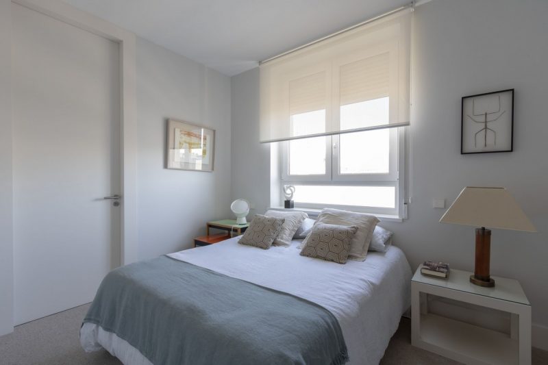 Dormitorio pintado blanco
